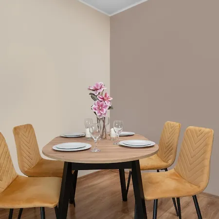 Apartament We Wroclawiu Z Dwiema Sypialniami, Wanna I Biurkiem Do Pracy Zdalnej By Renters Lejlighed
